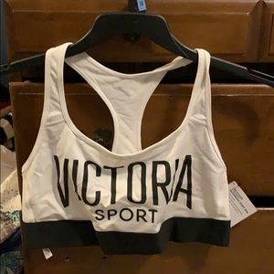 NWT Victoria secret sports bra
